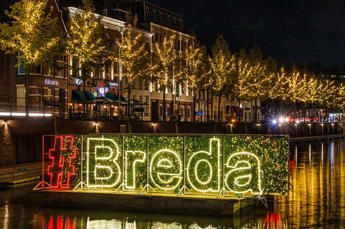 Sfeervolle winteravond in de Haven van Breda