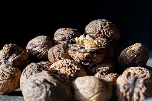 Walnoten in de herfst