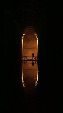 Silhouet in de afgrond van kautsar1 art