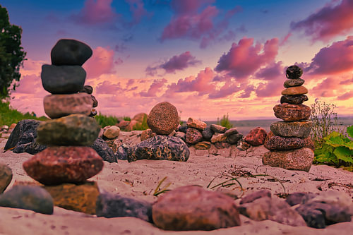 Steinmännchen am Ostseestrand von Holger Felix