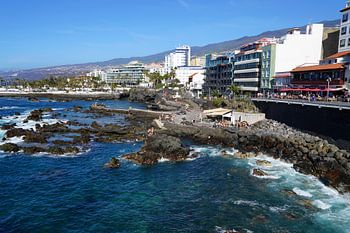 Lava - rocks and sea beach in Puerto de la Cruz.