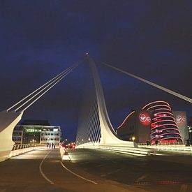 Samuel Beckett bridge at night by Rob Hendriks