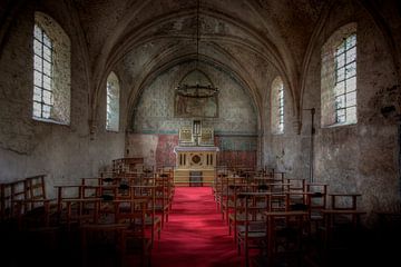 Urbex - Chapelle sur Urbex & Preciousdecay by Sandra