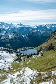 First fresh snow in autumn at Seealpsee with the Allgäu Alps in the background by Leo Schindzielorz