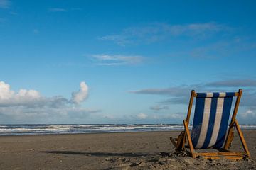 Sun lounger by the sea by Arthur van Iterson