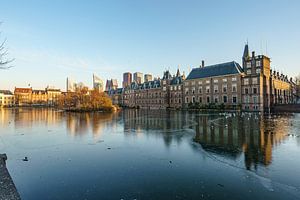 Winterkälte in den Niederlanden: ein stimmungsvoller Hofvijver.