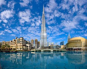 Le centre-ville de Dubaï avec Burj Khalifa, EAU sur Michael Abid