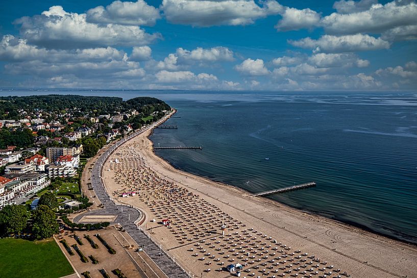 Oostzeestrand in de zon van Thomas Riess