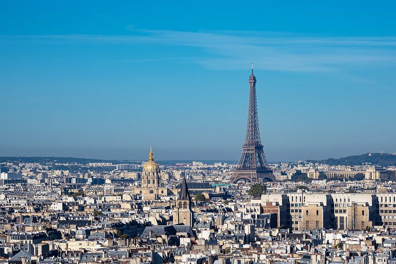 Blick auf den Eiffelturm in Paris, Frankreich van Rico Ködder
