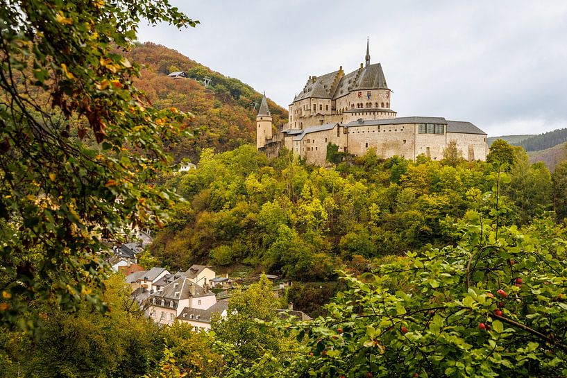 Schloss Vianden; eines der schönsten und am besten erhaltenen Schlösser in Europa von Patrick Fotografeert