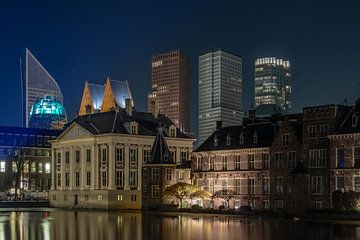 The Hague by night van Annemieke Klijn