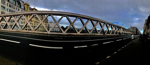 Brücke in Panorama. 
