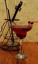 Kokosnusslikör-Rum-Johannisbeer-Sirup-Cocktail. von Babetts Bildergalerie Miniaturansicht