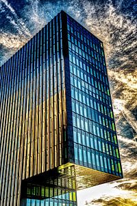 Hotelfassade dramatisch