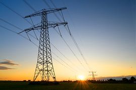 Strommasten von Lieselotte Stienstra