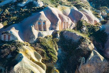 Habitations rupestres, Cappadoce, Turquie sur Lieuwe J. Zander