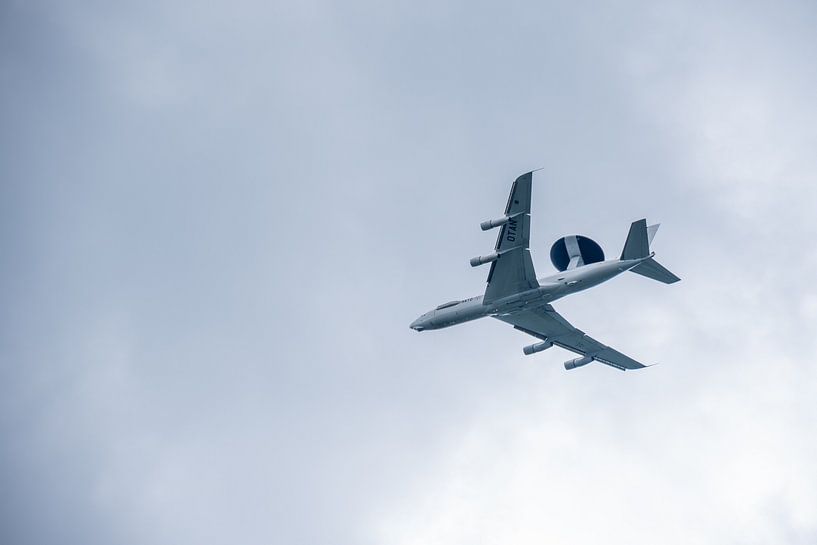 Navo wings in the air by Jolanda de Jong-Jansen