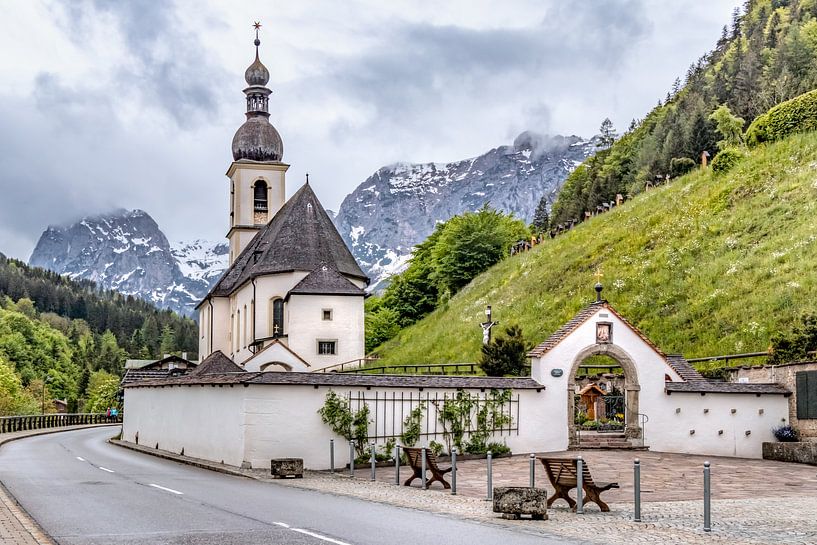 St. Sebastian church in Ramsau bei Berchtesgaden von Maurice Meerten
