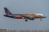 Brussels Airlines Airbus A320 met Tomorrowland livery. van Jaap van den Berg thumbnail