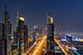 Sheikh Zayed Road in Dubai van Ilya Korzelius