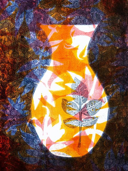 Orange vase with leaf pattern. by Lida Bruinen
