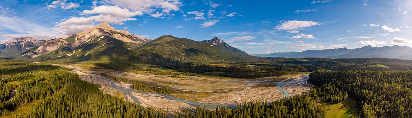Aerial panorama of Hedberg Peak near Golden by Hans-Heinrich Runge