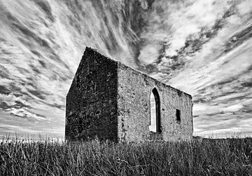 House Of Ruins, Schottland von Ruud van den Berg