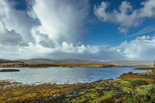 De prachtige, verlaten natuur van Schotland. Isle of Skye in Groot-Brittannië