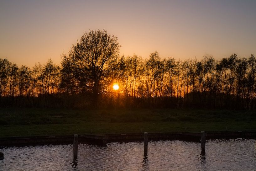 Zonsondergang Friesland van Rob Altena