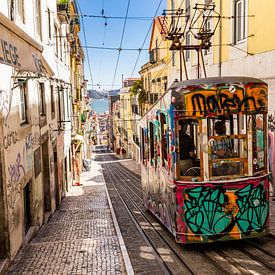 Ascensor da Bica (Lissabon) van Easycopters