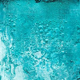 Patine bleu sarcelle sur Jared Hankins