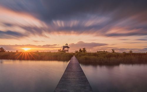 De uitkijktoren in Noordlaren aan het Zuidlaardermeer