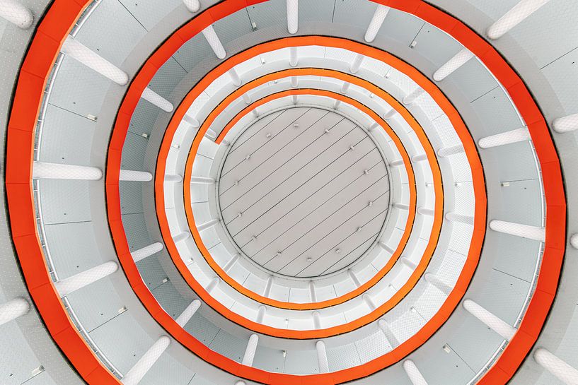 Parking vu d'en bas, en spirale par Bob Janssen