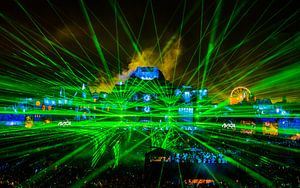 Tomorrowland 2013 - mainstage by night - Avicii von Joeri Swerts