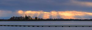 Panoramablick auf den Sonnenuntergang Roegwold, Groningen