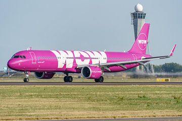 Airbus A321-253N (TF-SKY) of WOW Air. by Jaap van den Berg