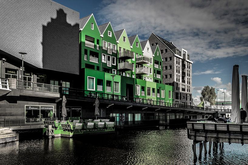Groene huizen in Zaandam van Bart Veeken