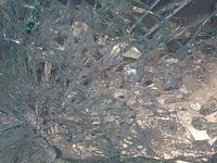 Abstraktes Bild von gebrochen mit unzähligen Nuancen von Farbe und Form