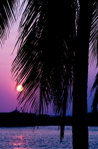 Sunset Santa Marta by Felix Kammerlander