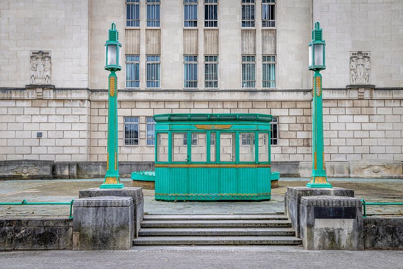 Türkisfarbenes Eingangsgebäude Queensway Tunnel, Liverpool von Opmeer Reports