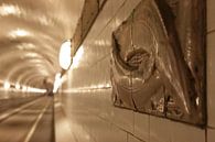 Old tunnel in Hamburg van Marc Heiligenstein thumbnail