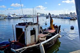 Old fishing vessel by Frank's Awesome Travels