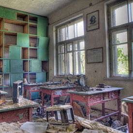 Verlaten school in Chernobyl van Esther de Wit