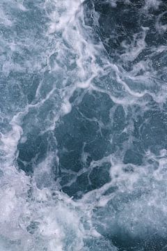 Dynamische Oceaan | blauwe zee van Kimberley Helmendag