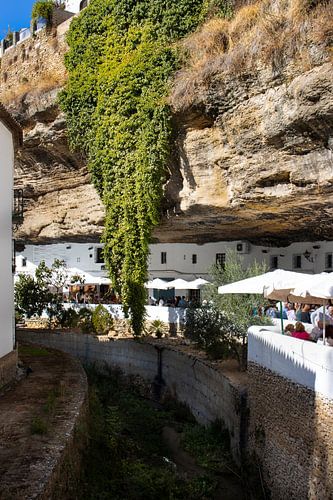 Sentenil de las Bodegas Spain - The rocks hang over the city