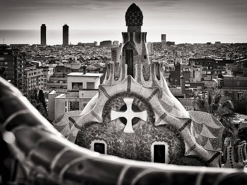 Photographie en noir et blanc : Barcelona Skyline / Park Güell sur Alexander Voss
