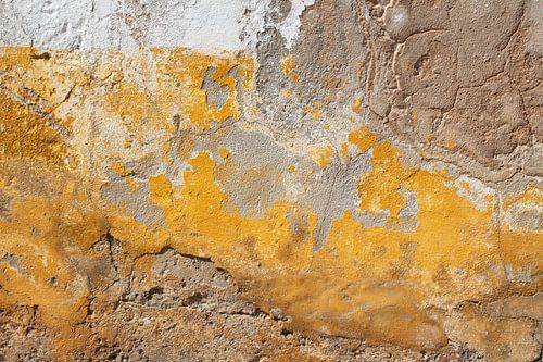 Un vieux mur coloré.