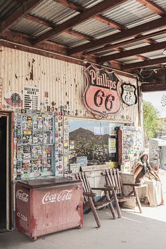 Oude Tankshop - Route 66 Arizona van Henrike Schenk