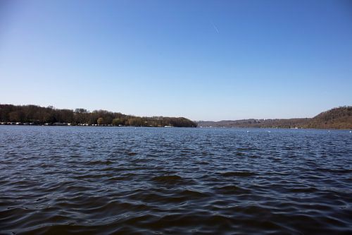Impressies van het Baldeney-meer in Essen, Duitsland