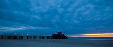 Pier Blankenberge by Peter Deschepper